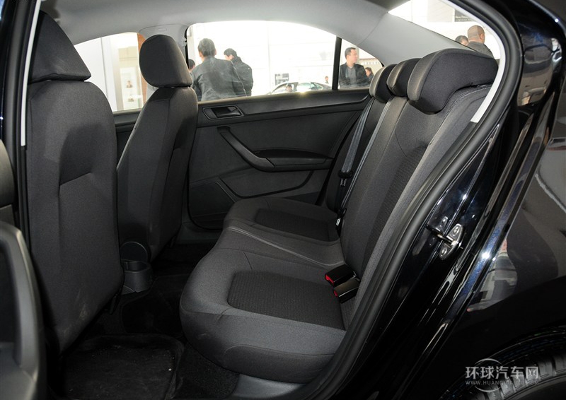 2013款 1.6L 自動風(fēng)尚版