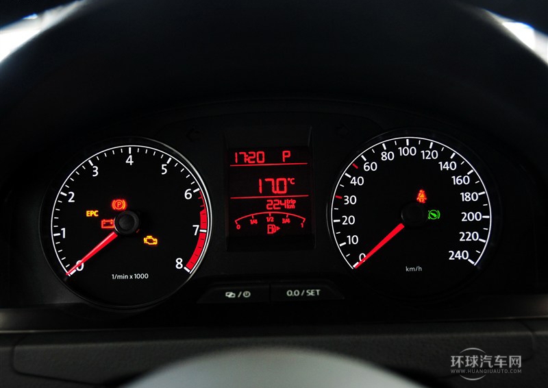 2013款 1.6L 自動風尚版