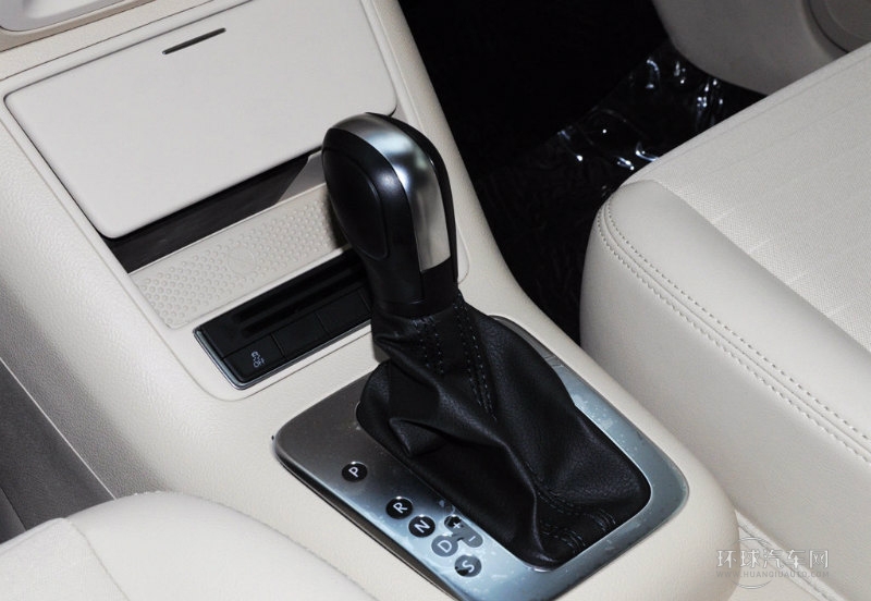 2013款 1.8TSI 自動兩驅風尚版