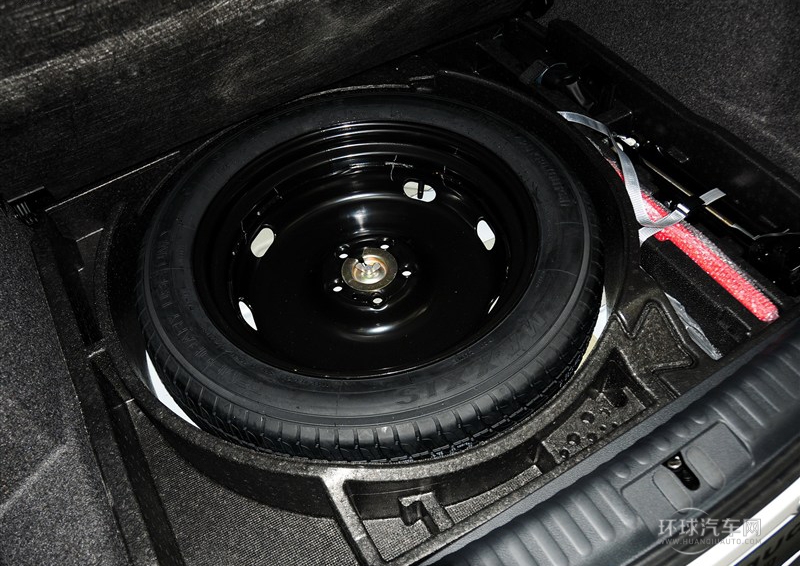 2013款 1.8TSI 自動兩驅(qū)豪華型