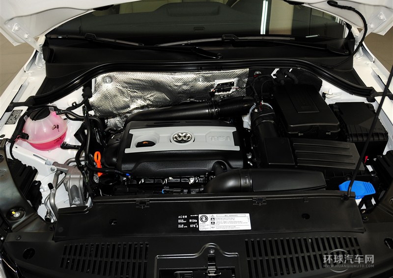 2013款 1.8TSI 自動兩驅豪華型