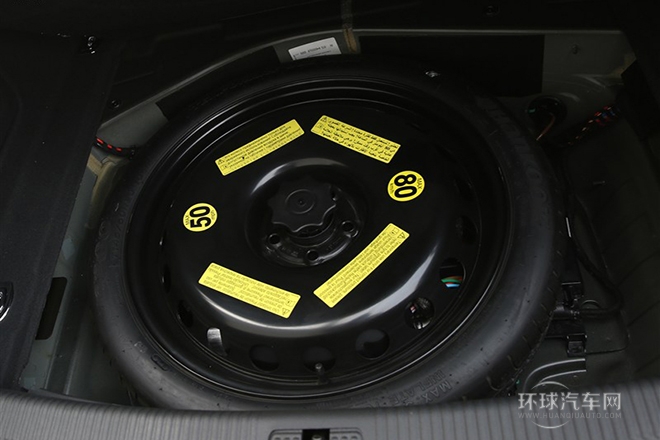 2014款 50 TFSI quattro 豪華型