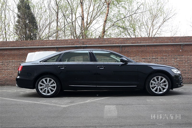 2014款 50 TFSI quattro 豪華型