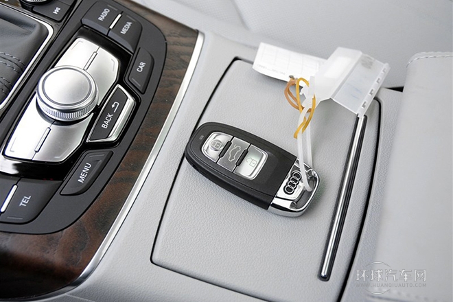 2014款 35 FSI quattro 豪華型