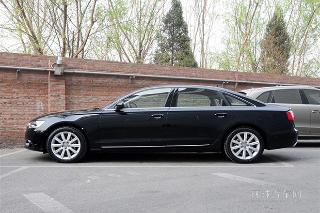 2014款 35 FSI quattro 豪華型