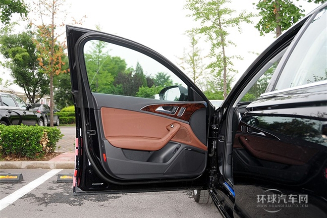 2014款 35 FSI 舒適型