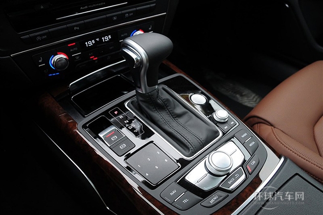 2014款 35 FSI 舒適型