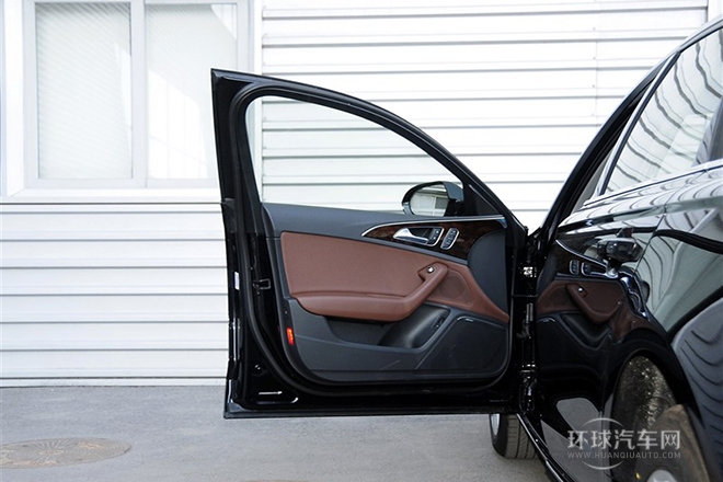 2014款 30 FSI 豪華型