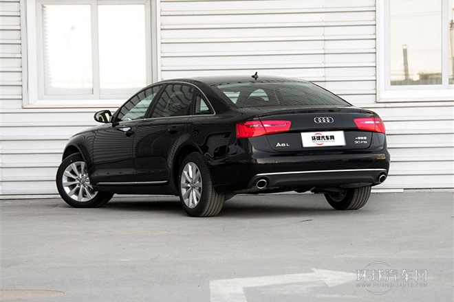 2014款 30 FSI 豪華型