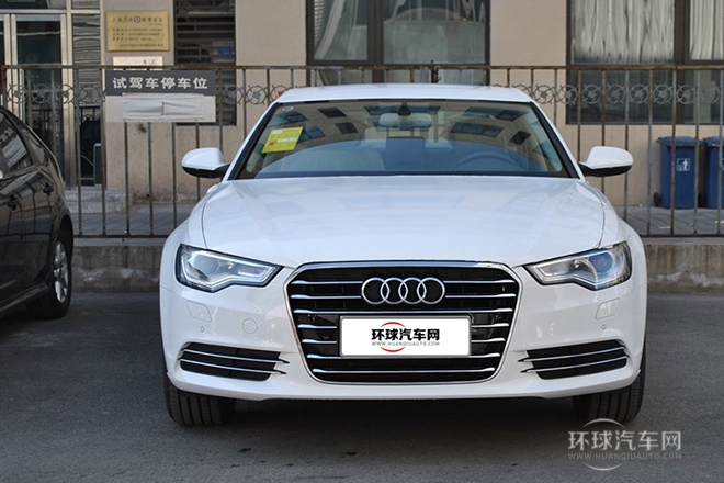 2014款 30 FSI 舒適型