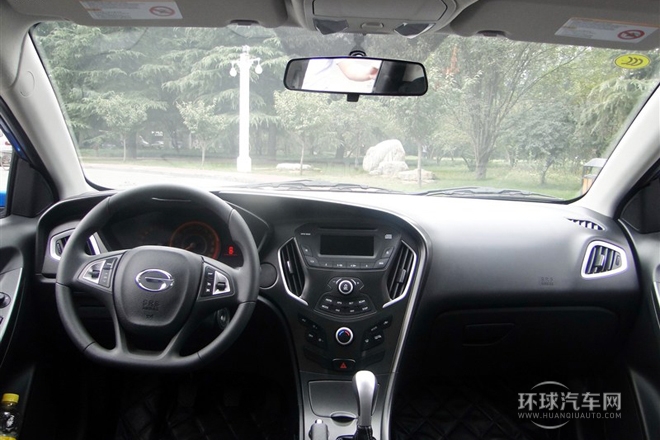 2013款1.6L手動(dòng)   豪華版