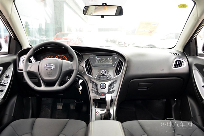 2013款1.6L手動  精英版