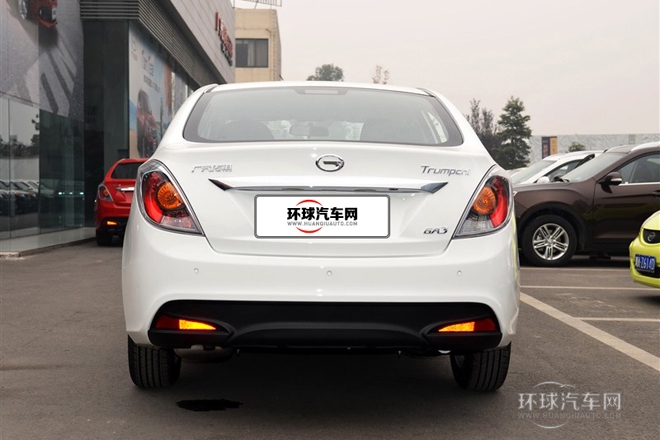 2013款1.6L手動  精英版