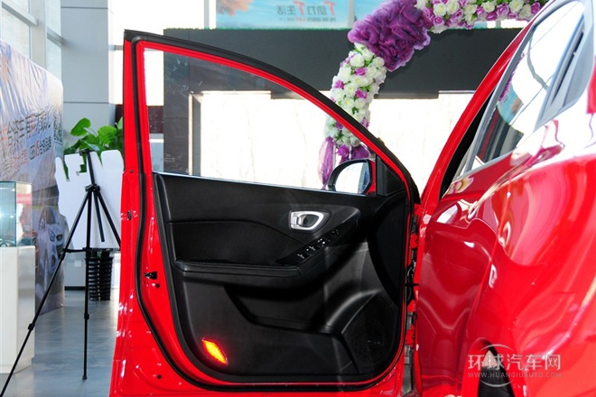 2013款1.6L自動ESP 精英版