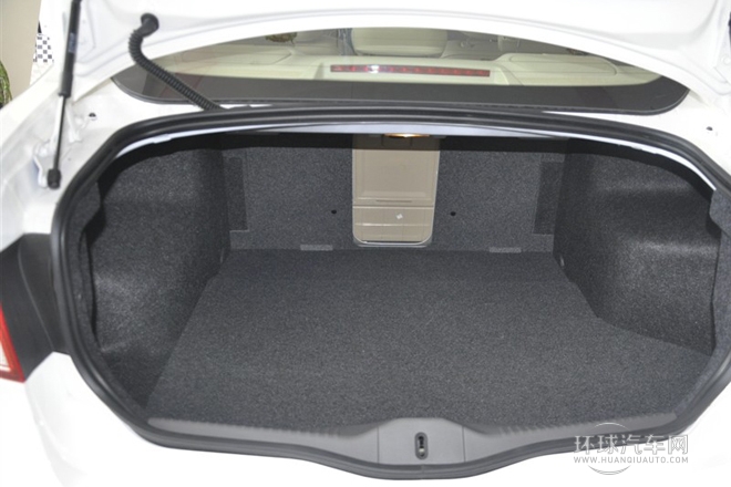 2013款 1.8L 自動豪華型