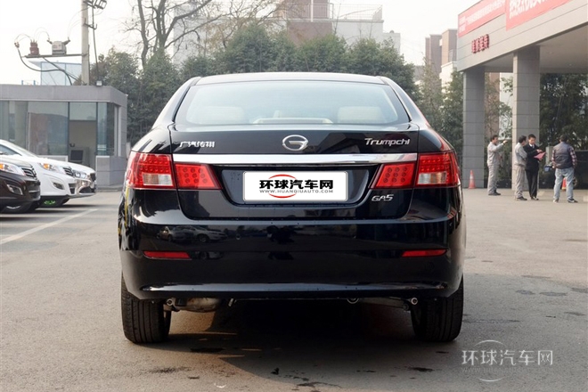 2013款 1.8L手動舒適版