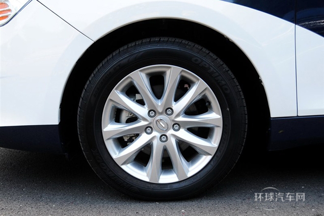 2013款 1.8T 自動舒適版