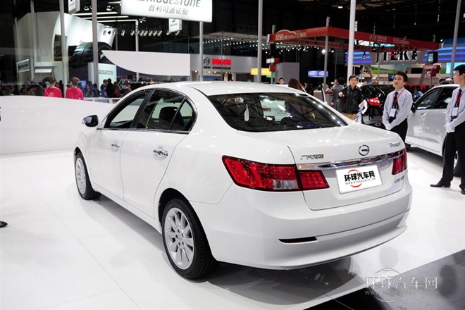 2013款 1.8T 自動至尊版