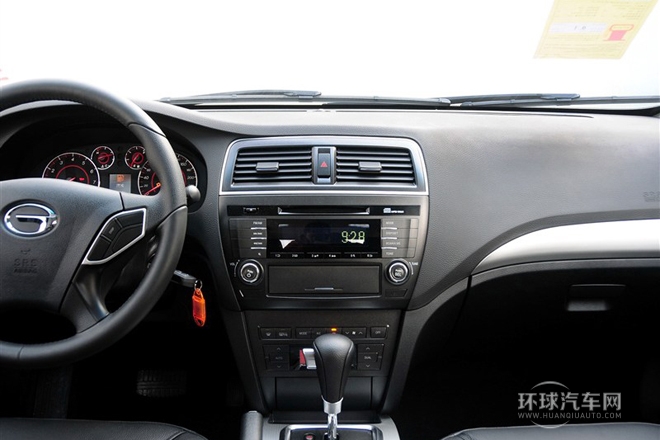 2013款 2.0L 自動精英版