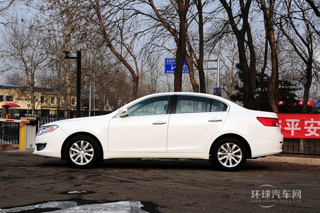 2013款 2.0L 自動精英版