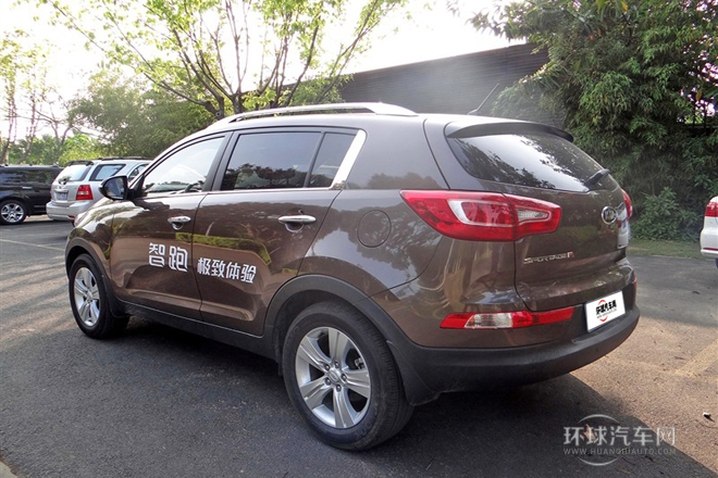 2014款 2.4L 自動四驅版GLS