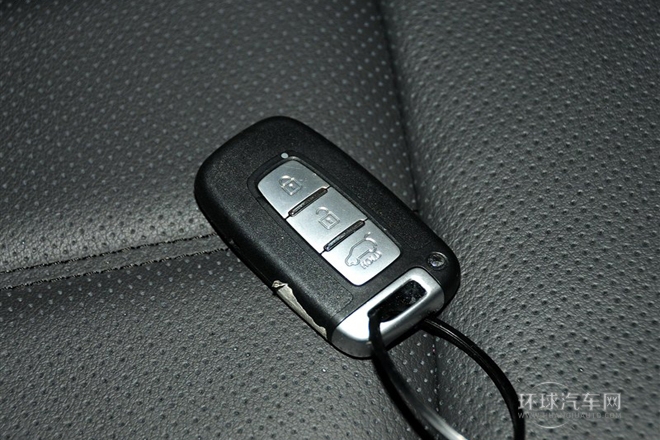 2014款 2.0L 自動兩驅版Premium Special