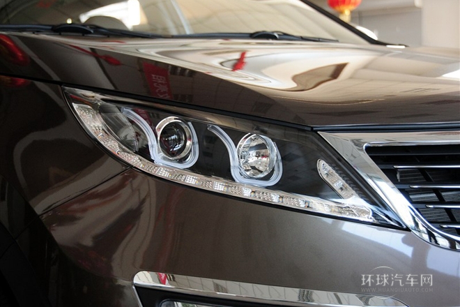 2014款 2.0L 自動兩驅版Premium Special