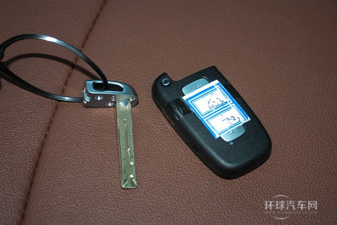 2014款 2.0L 自動兩驅版Premium