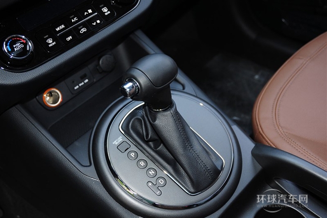 2014款 2.0L 自動(dòng)兩驅(qū)版GLS