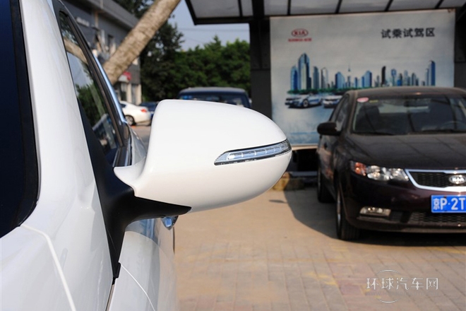 2014款 2.0L 自動兩驅版GLS