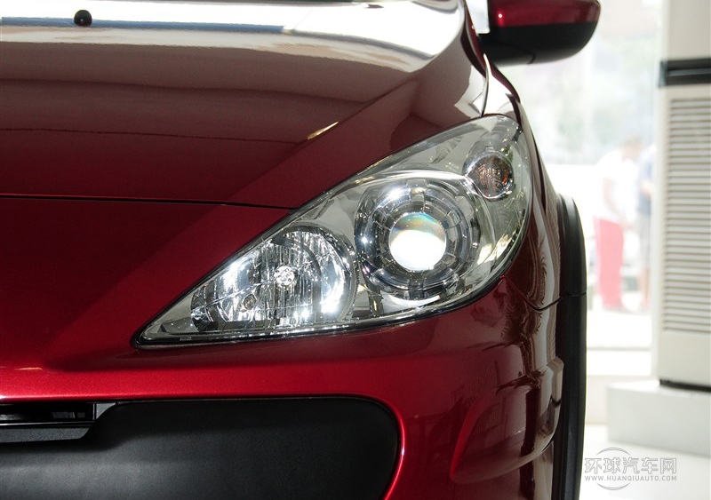 2013款 1.6L 自動CROSS