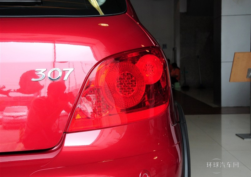 2013款 1.6L 自動CROSS