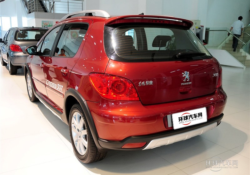 2013款 1.6L 手動CROSS