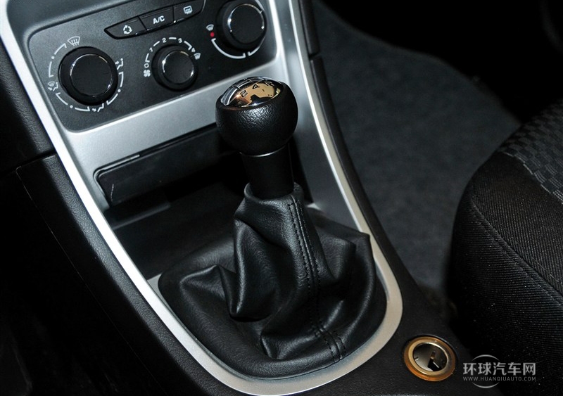 2013款 1.6L 手動(dòng)CROSS