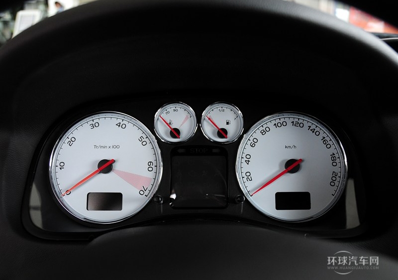 2013款 兩廂 1.6L 自動(dòng)舒適版