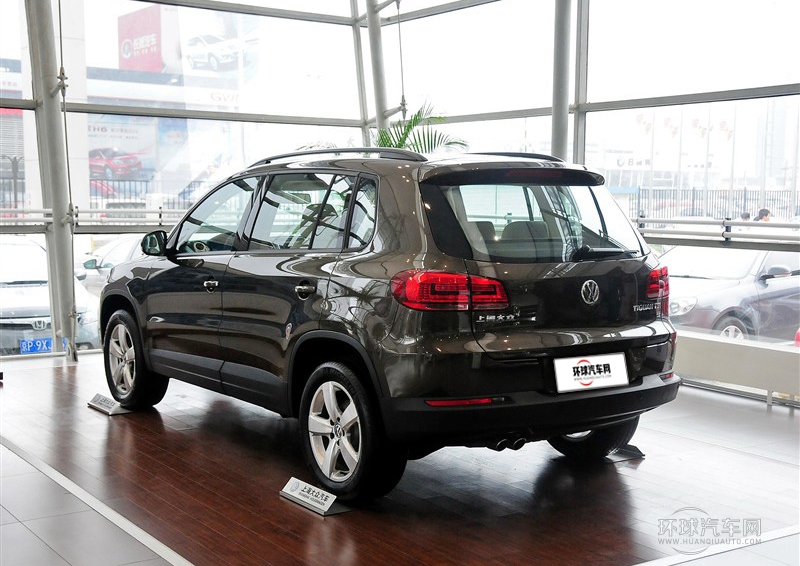 2013款 1.8TSI 自動兩驅舒適版