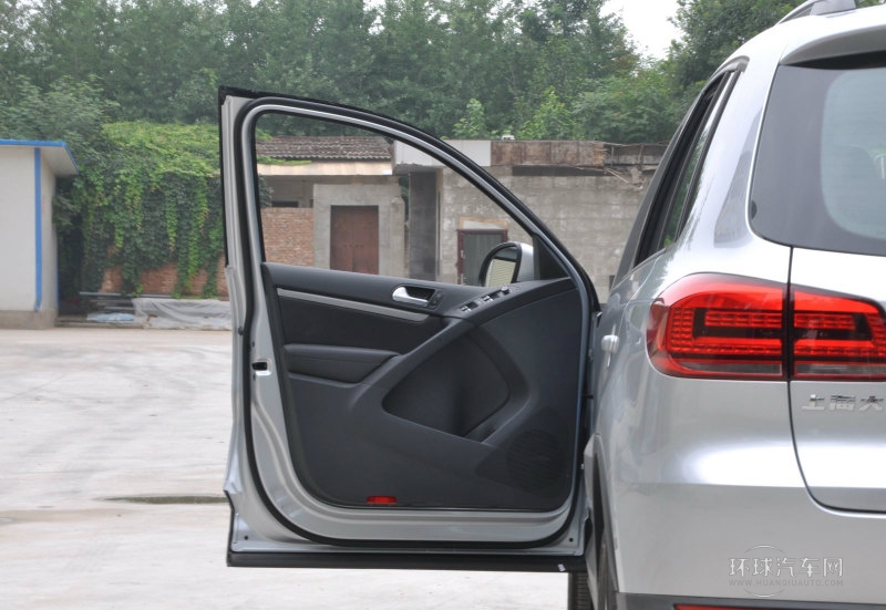 2013款 1.8TSI 自動四驅(qū)舒適版