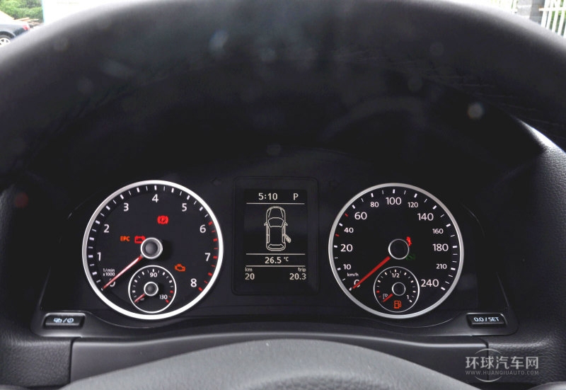 2013款 1.8TSI 自動四驅舒適版