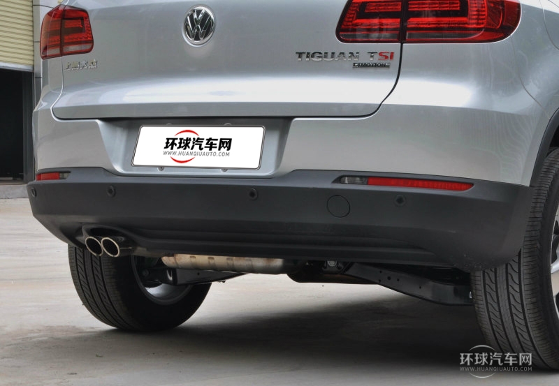 2013款 1.8TSI 自動(dòng)四驅(qū)舒適版