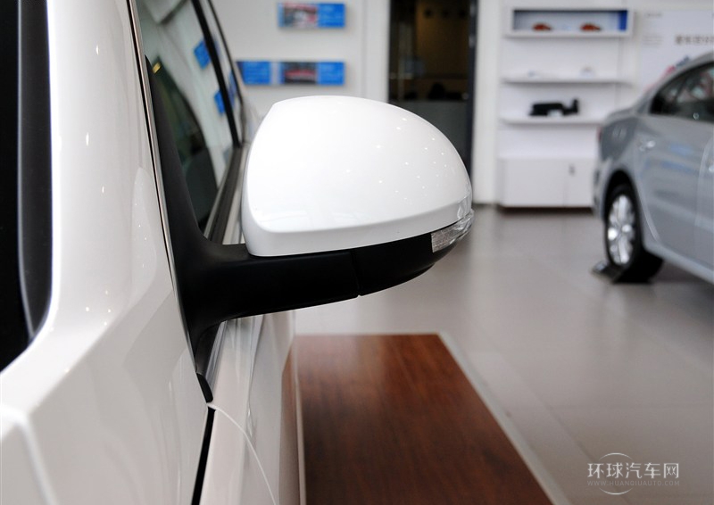 2013款 1.8TSI 自動(dòng)四驅(qū)豪華型