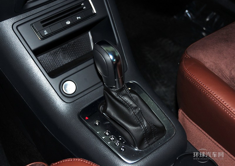 2013款 2.0TSI 自動四驅(qū)旗艦版