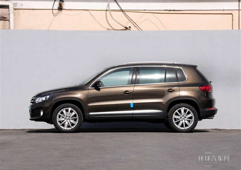 2013款 2.0TSI 自動(dòng)四驅(qū)旗艦版