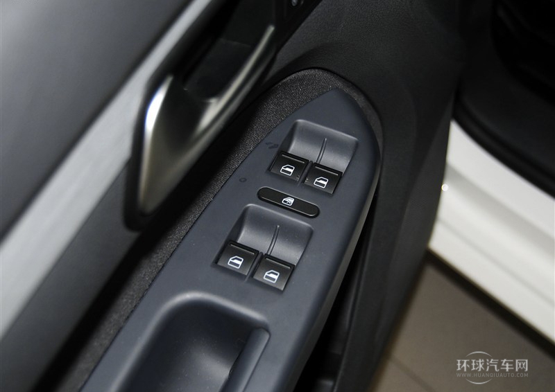 2013款 1.4T 手動風尚版5座