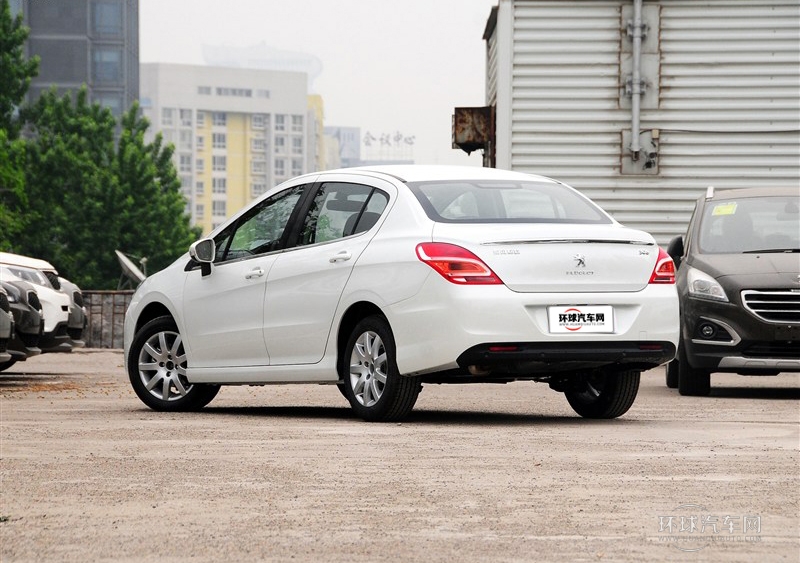 2014款 樂享版 1.6L 自動風尚型