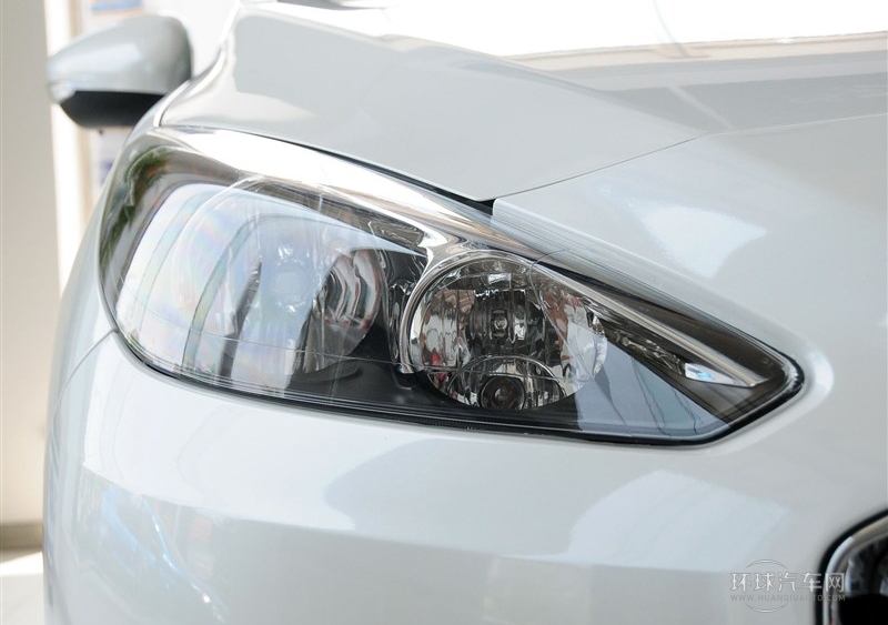 2014款 樂享版 1.6L 手動(dòng)風(fēng)尚型