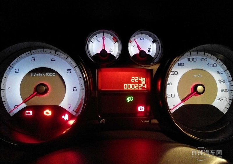 2014款 樂享版 1.6L 手動風尚型