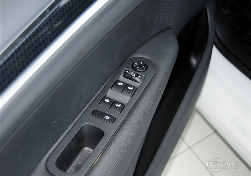 2014款 樂享版 1.6L 手動風尚型