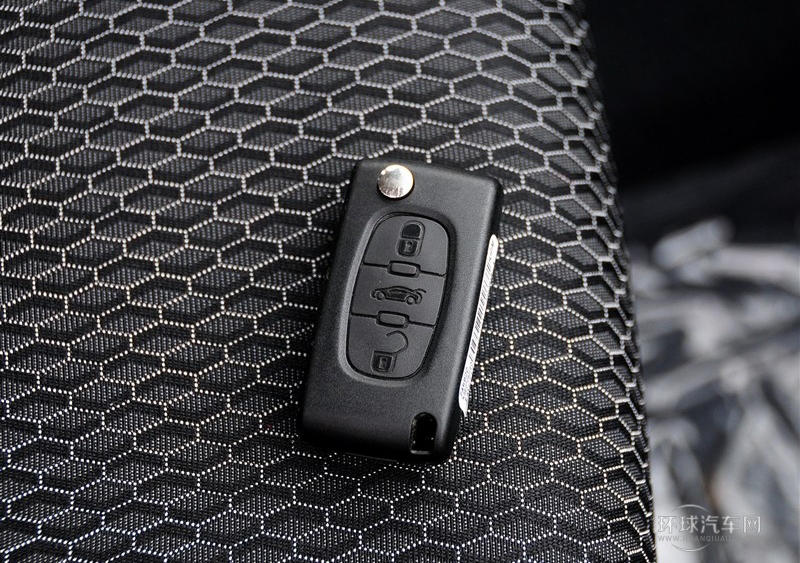 2014款 樂享版 1.6L 自動優(yōu)尚型