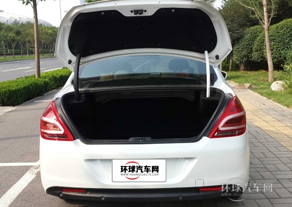 2014款 樂享版 1.6L 手動優尚型