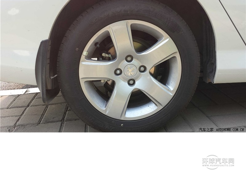 2014款 樂享版 1.6L 手動優(yōu)尚型